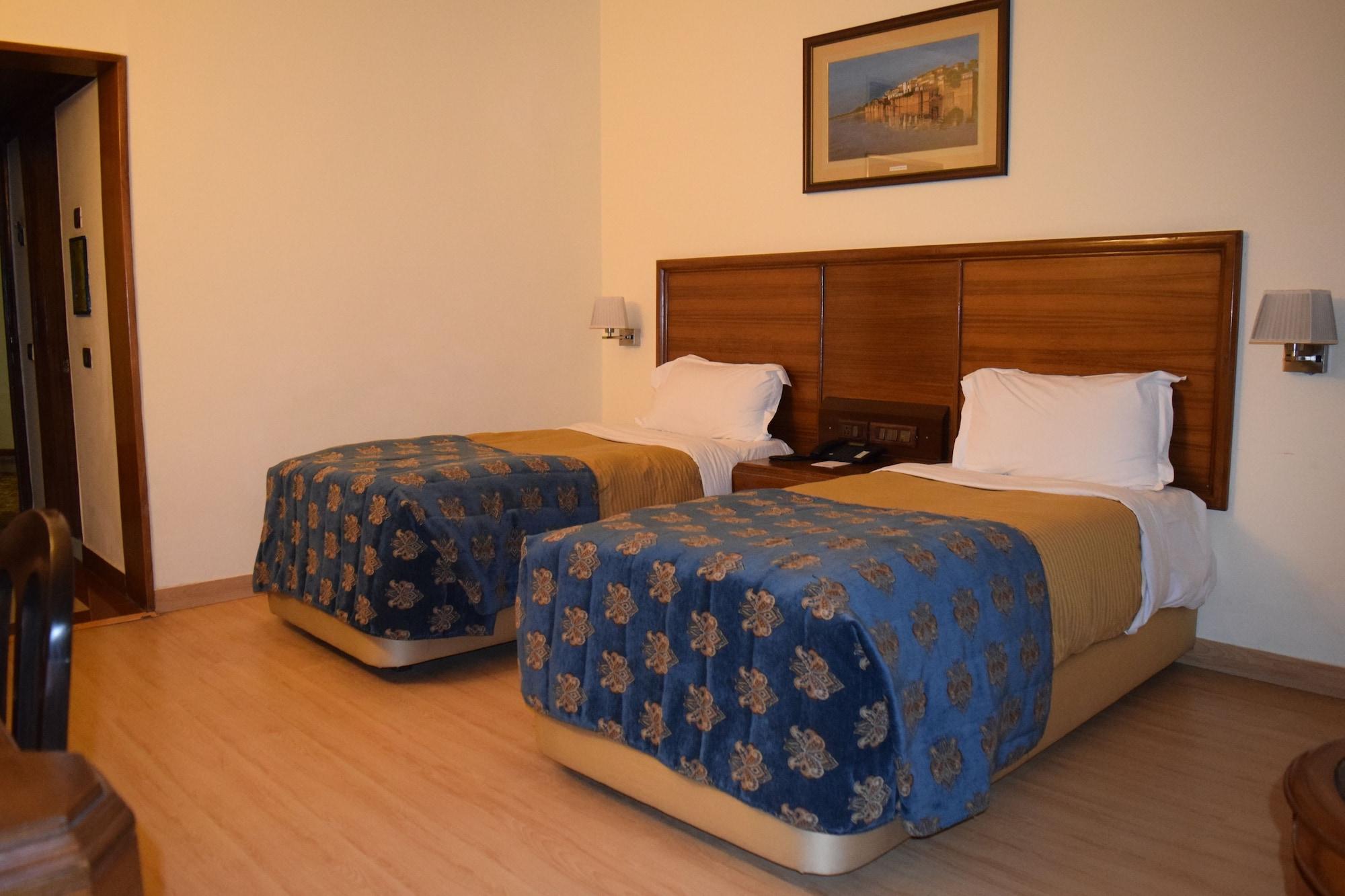 Hotel Samrat, New Delhi Bagian luar foto