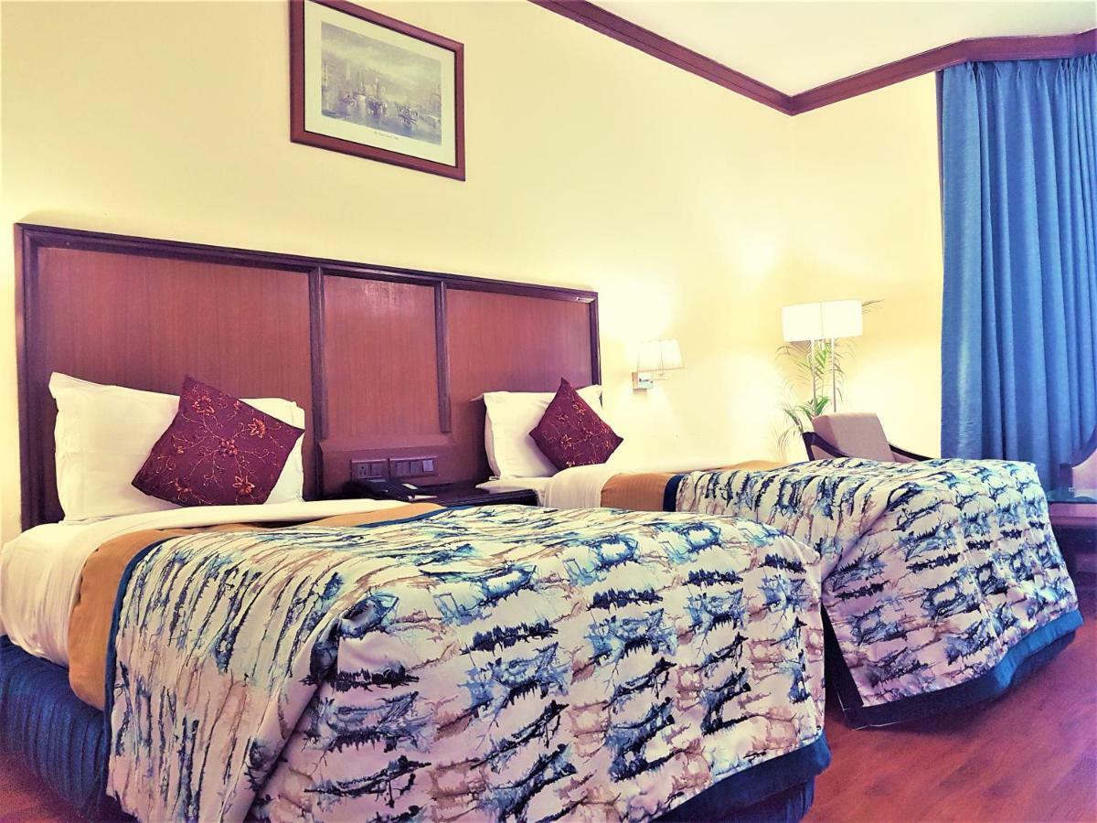 Hotel Samrat, New Delhi Bagian luar foto