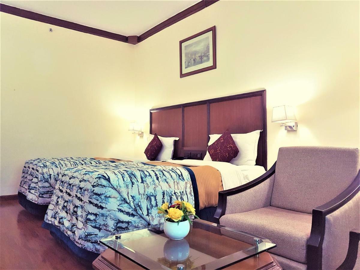 Hotel Samrat, New Delhi Bagian luar foto