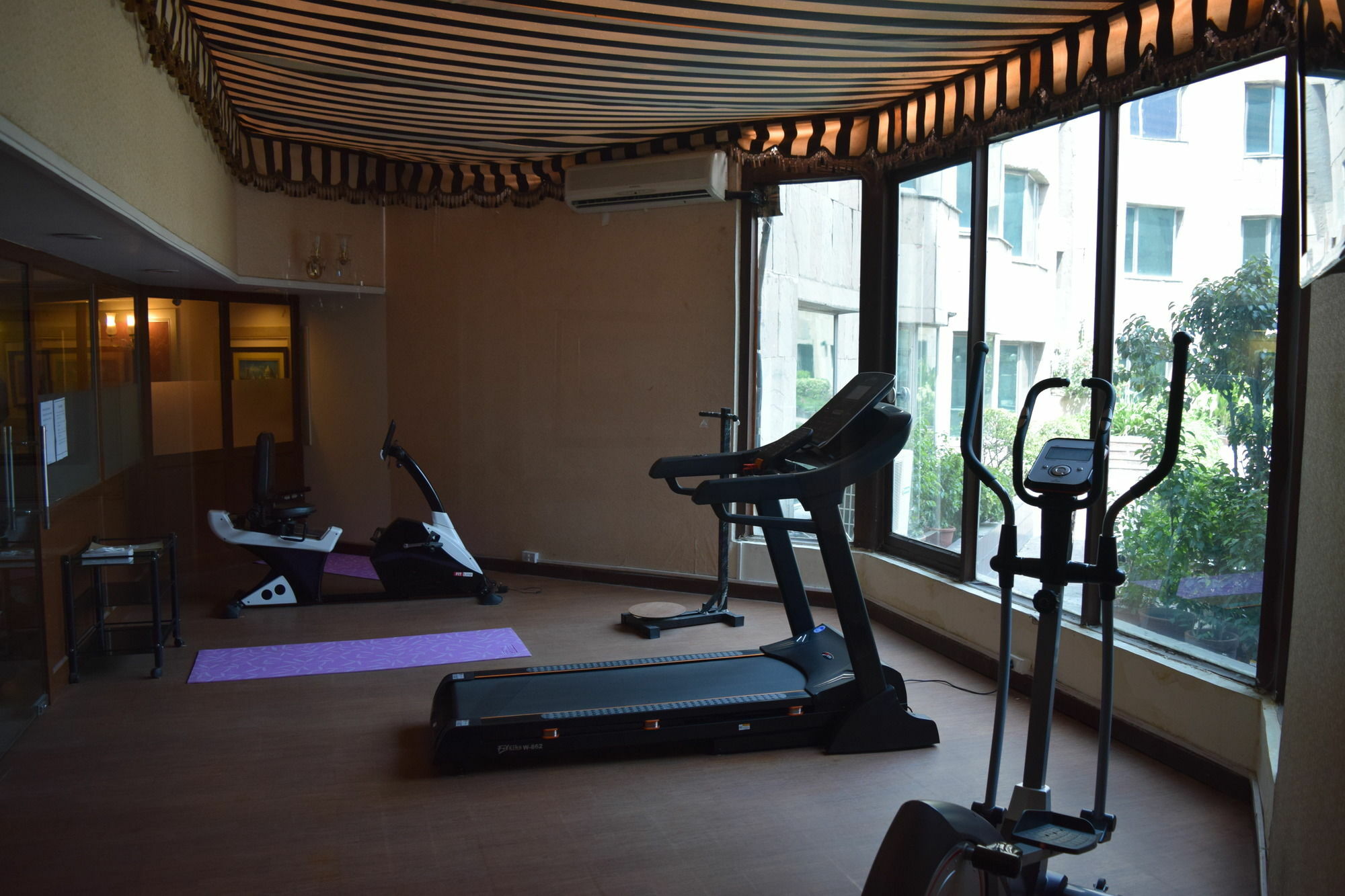 Hotel Samrat, New Delhi Bagian luar foto